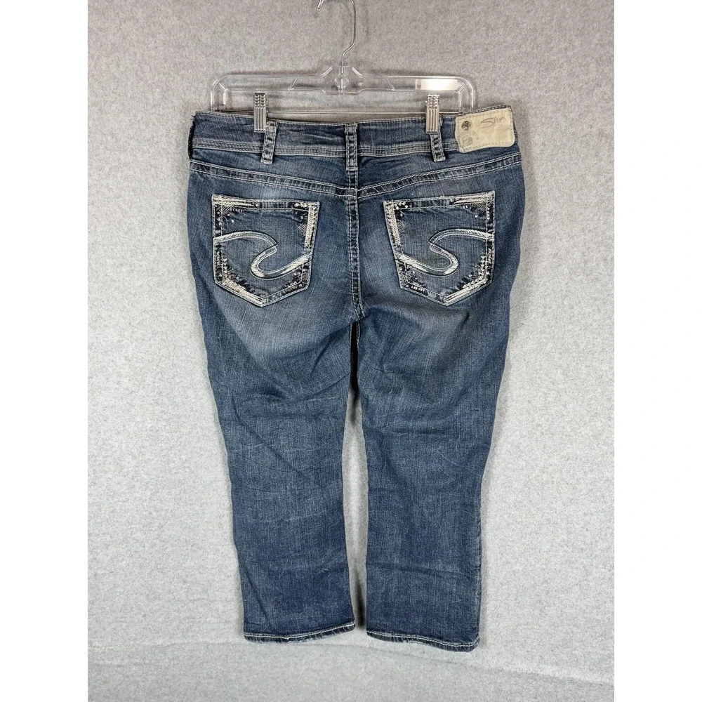 Silver Jeans Suki Capri Womens 32 Denim Super Stretch Mid Rise Embroidered Pants